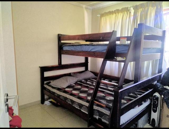 2 BEDROOM SIMPLEX FOR SALE IN FARNINGHAM RIDGE